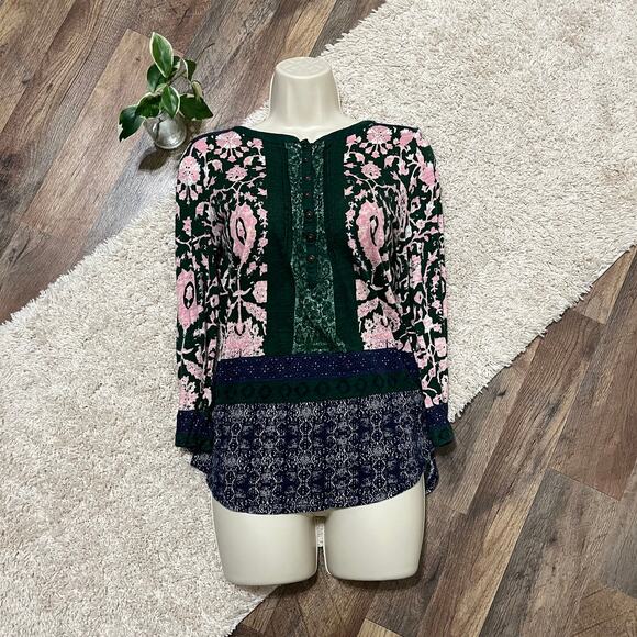 Lucky Brand Size Small Green Pink Boho Pattern 3/4 Sleeve Henley Top - Picture 1 of 6